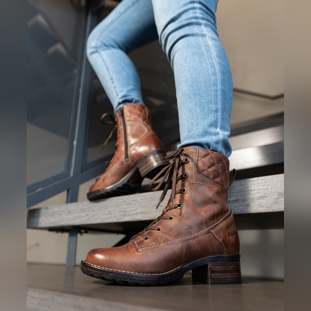 Taos Factor Boots